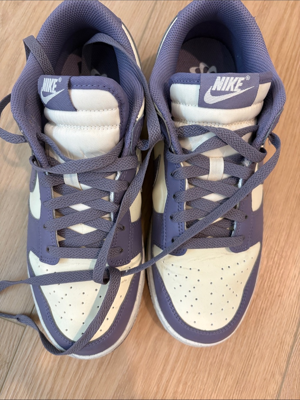 Nike womens Low-Top Sneakers in Purple and Cream